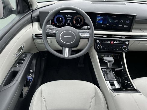 New 2026 Hyundai Tucson SEL image 10