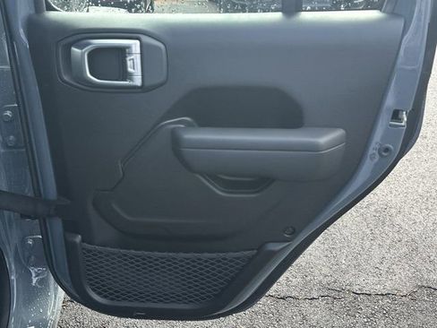 New 2026 Jeep Gladiator Sport image 16