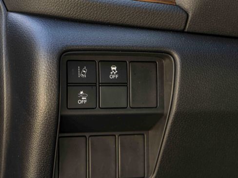 Used 2018 Honda CR-V EX image 38