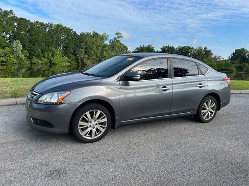 Used 2015 Nissan Sentra SL FWD image 2