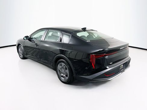 Used 2025 Kia K4 LX image 5