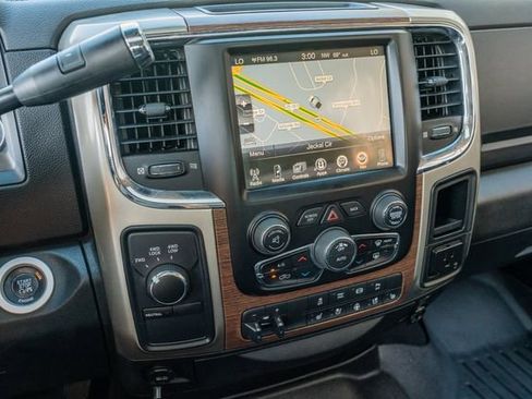 Used 2015 RAM 3500 Laramie w/ Cold Weather Group image 27