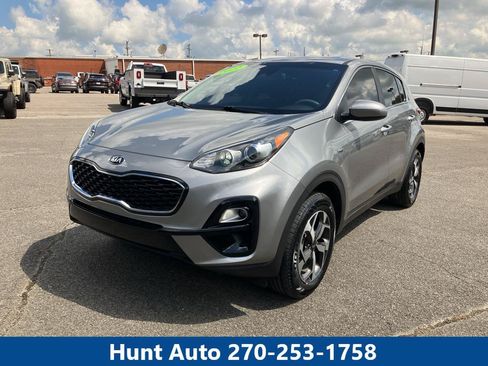 Used 2022 Kia Sportage LX AWD/4WD image 1