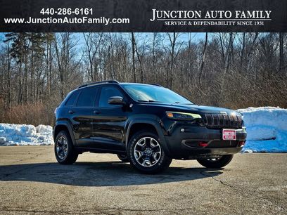 Used 2019 Jeep Cherokee Trailhawk w/ Cold Weather Group