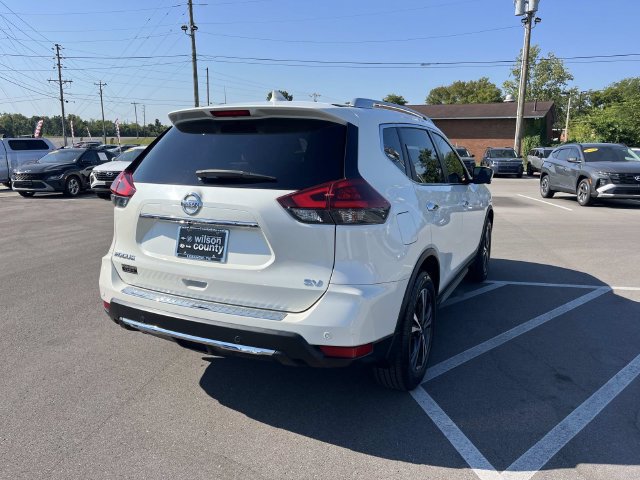 Used 2020 Nissan Rogue SV w/ Premium Package FWD image 5