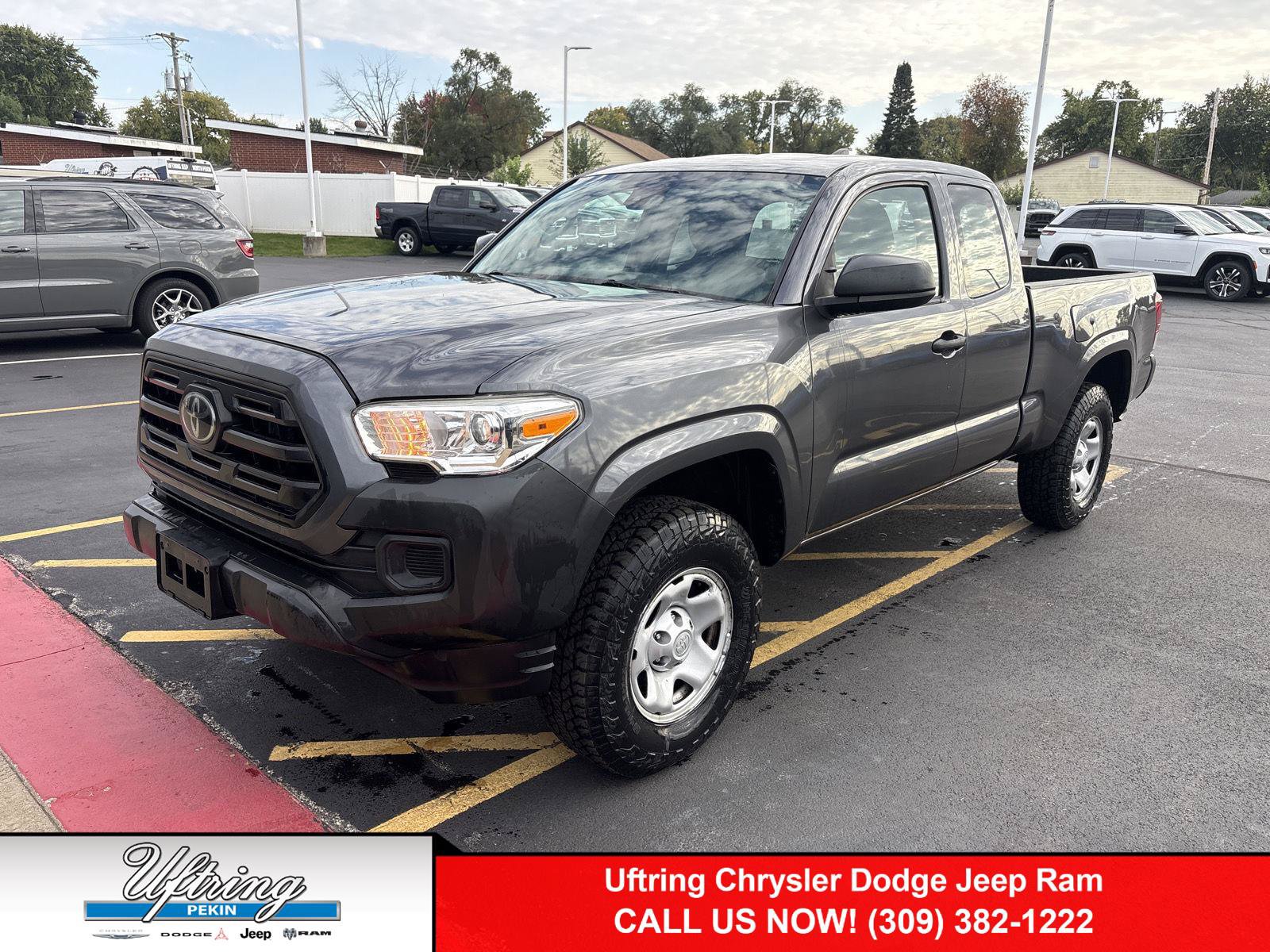 Used 2018 Toyota Tacoma SR AWD/4WD image 1