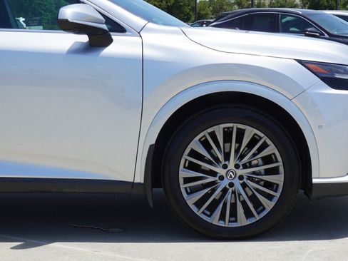 Certified 2024 Lexus RX 350 FWD w/ Convenience Package image 9