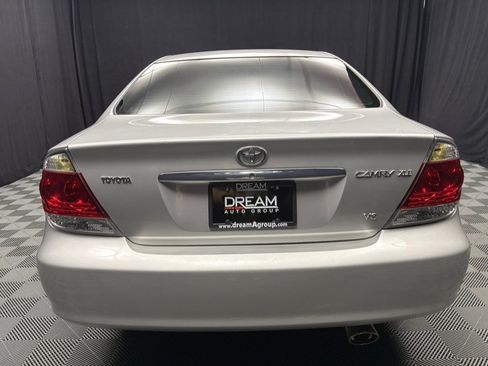 Used 2006 Toyota Camry XLE FWD Sedan 3.0L 6-Cyl image 5