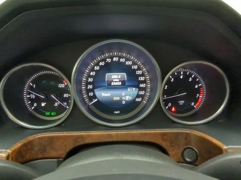 Used 2014 Mercedes-Benz E 350 4MATIC Sedan image 14
