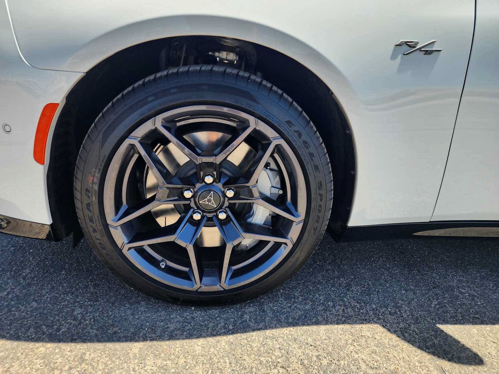 New 2026 Dodge Charger R/T w/ Performance Handling Group AWD/4WD image 9
