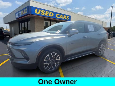Used 2025 Chevrolet Blazer RS w/ Driver Confidence II Package AWD/4WD image 1