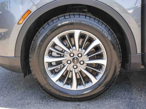 Certified 2023 Lincoln Nautilus AWD image 13