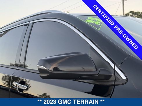 Used 2023 GMC Terrain Denali image 10