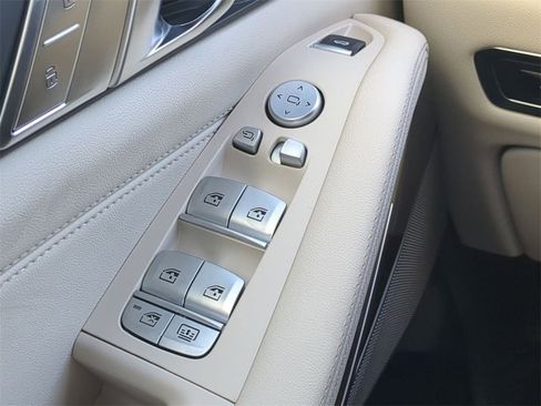 New 2026 BMW X7 xDrive40i w/ Executive Package image 25