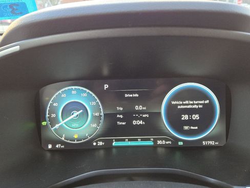 Used 2022 Hyundai Santa Fe Limited w/ Cargo Package image 23