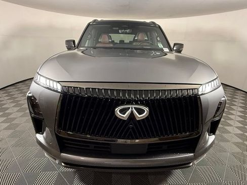 Used 2025 INFINITI QX80 Autograph w/ Autograph Exterior Package AWD/4WD image 10