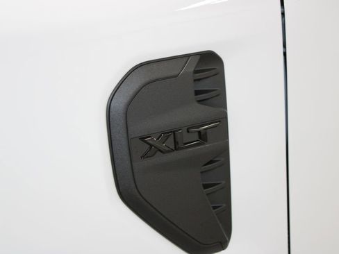 New 2025 Ford Ranger XLT w/ Black Appearance Package image 13