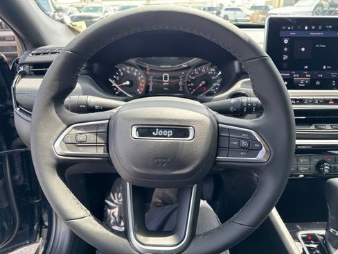 New 2026 Jeep Compass Latitude AWD/4WD image 10