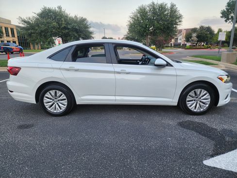 Used 2019 Volkswagen Jetta S w/ Driver Assistance Package FWD image 8