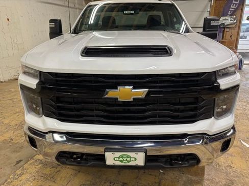 Used 2024 Chevrolet Silverado 3500 W/T w/ WT Convenience Package AWD/4WD image 2