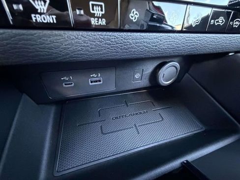 New 2025 Mitsubishi Outlander SE image 20