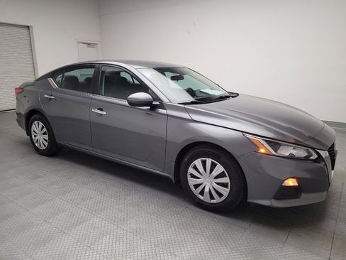 Used 2021 Nissan Altima 2.5 S FWD image 11