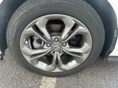 Used 2024 Honda Accord EX image 30