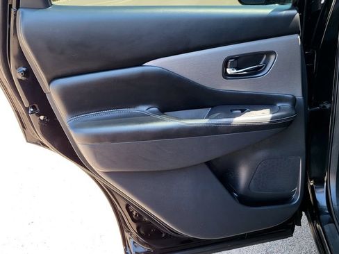 Used 2023 Nissan Murano SV w/ SV Midnight Edition Package FWD image 23