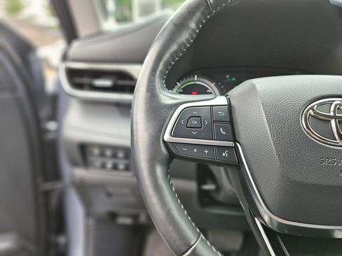 Used 2021 Toyota Highlander Limited image 28