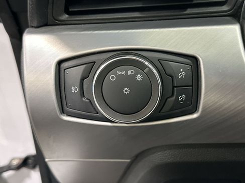 Used 2021 Ford Mustang Premium image 18