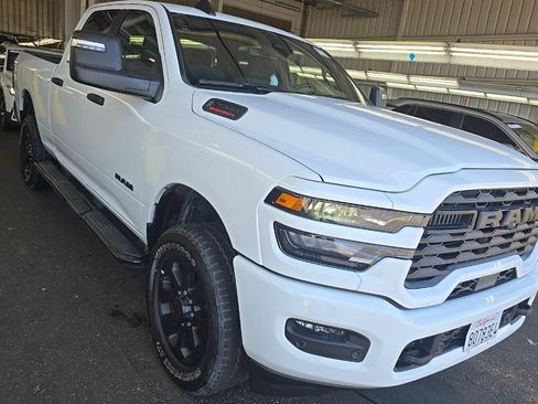 Used 2025 RAM 2500 Big Horn AWD/4WD image 2