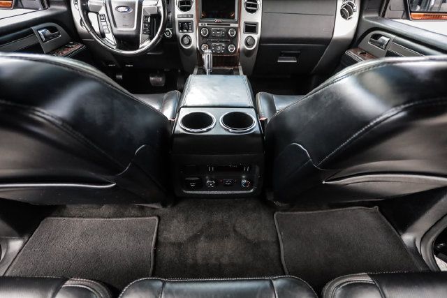 Used 2017 Ford Expedition Platinum AWD/4WD image 38