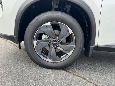 New 2026 Nissan Rogue SV image 9