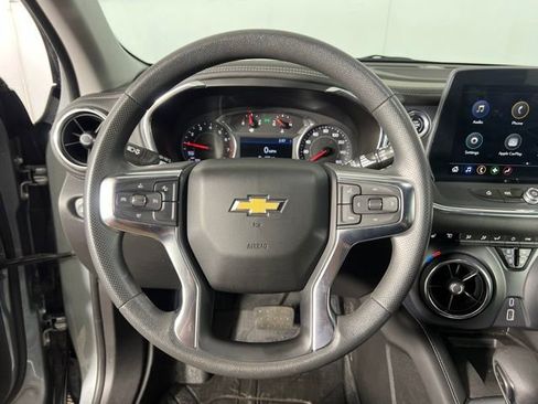 Used 2024 Chevrolet Blazer LT FWD image 12