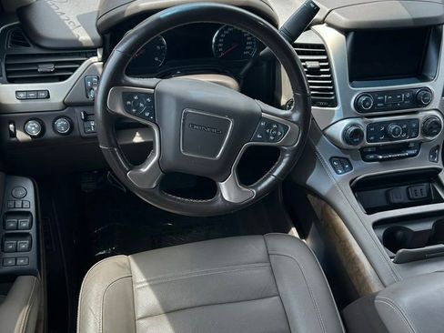 Used 2018 GMC Yukon XL Denali w/ Open Road Package AWD/4WD image 5
