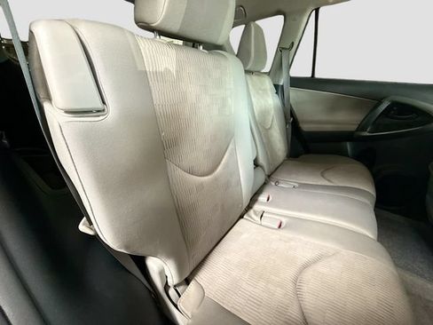 Used 2012 Toyota RAV4 4WD w/ Value Pkg image 24