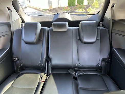 Used 2024 Honda Odyssey EX-L image 11