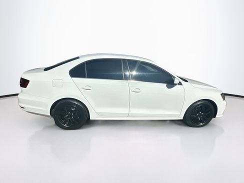 Used 2017 Volkswagen Jetta S FWD image 10