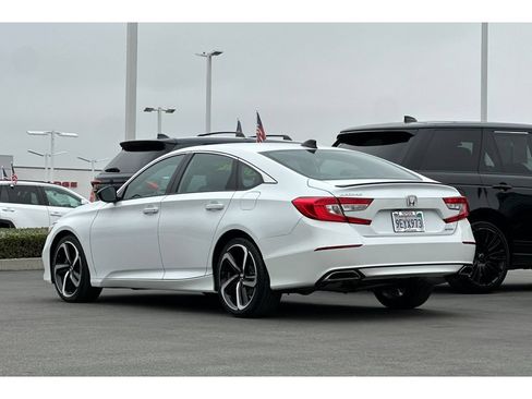 Used 2022 Honda Accord Sport image 6