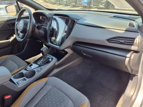 Used 2025 Subaru Crosstrek 2.5i Sport AWD/4WD image 17
