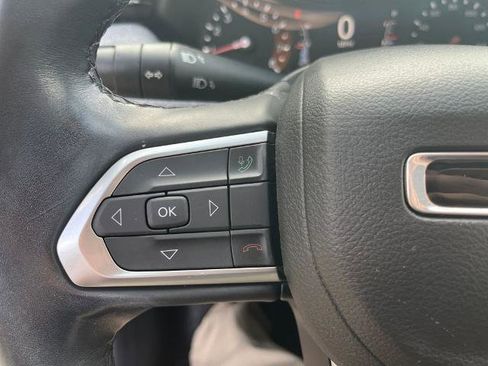 Used 2022 Jeep Compass Latitude image 34