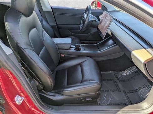 Used 2018 Tesla Model 3 Long Range image 21