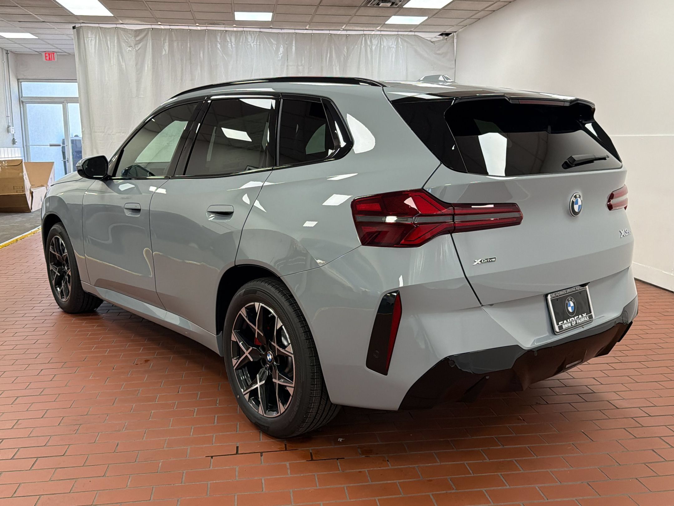 Used 2026 BMW X3 xDrive30i w/ Premium Package AWD/4WD image 3
