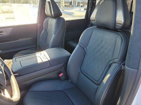 New 2026 INFINITI QX80 Autograph w/ Premium Cargo Package image 42