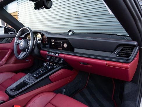 Certified 2023 Porsche 911 Carrera GTS image 34