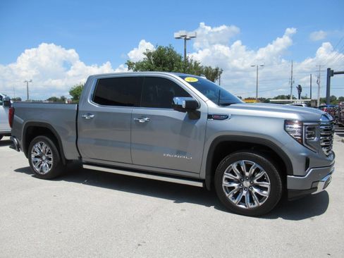 Used 2026 GMC Sierra 1500 Denali w/ Denali Reserve Package AWD/4WD image 2