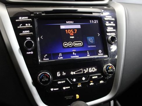 Used 2020 Nissan Murano S w/ Technology Package AWD/4WD image 13