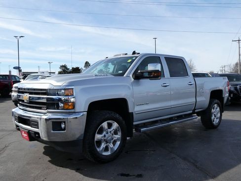 Used 2019 Chevrolet Silverado 2500 LTZ w/ Duramax Plus Package image 8
