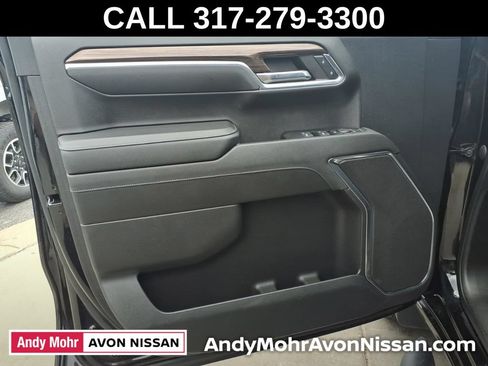 Used 2023 Chevrolet Silverado 1500 RST w/ Z71 Off-Road Package AWD/4WD image 13