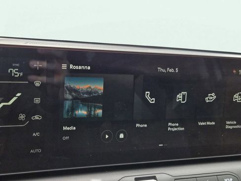 Certified 2025 Kia K4 EX image 28